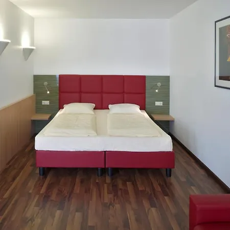 Szálloda Campus.guest 3*