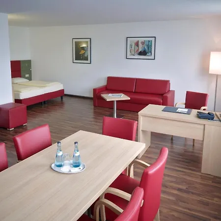 Campus.guest Hotel 3*